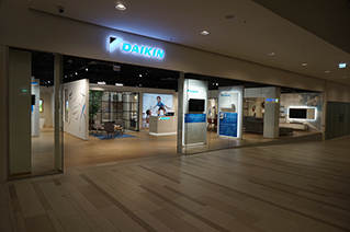 Daikin-CE_flagshipstore1.jpg