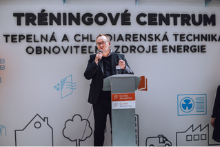 daikin-slovakia-dual-academy-3.jpg daikin-slovakia-dual-academy-3.jpg