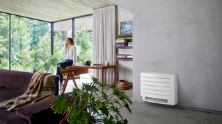 Daikin-Perfera-floor-living-room-FVXM-A-16-9-hr.jpg